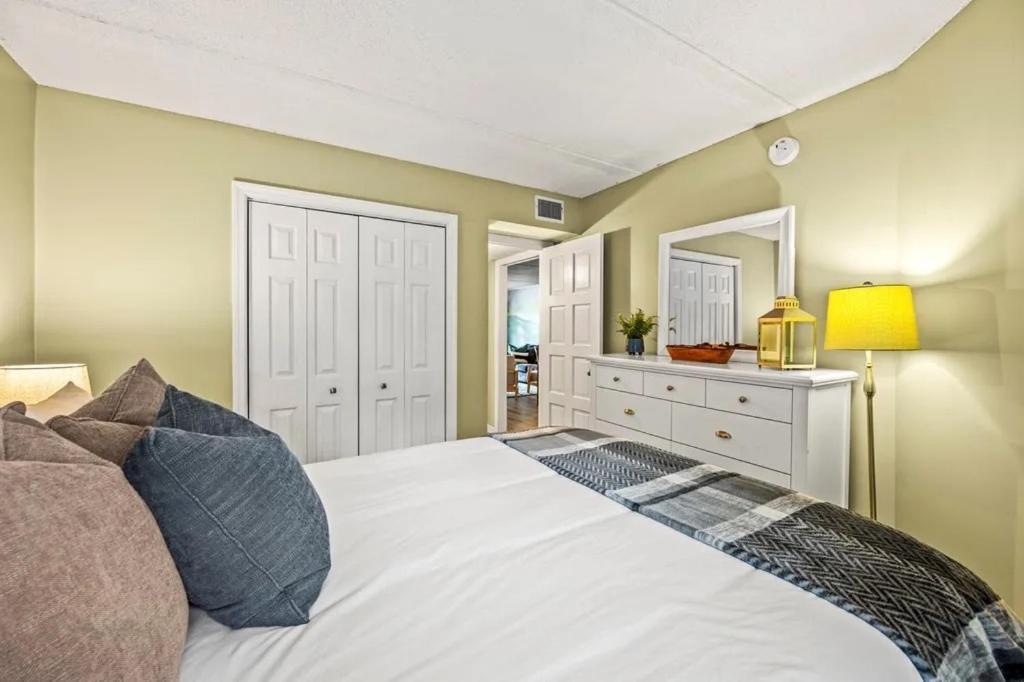 Views & Fireplace - Minutes To Gburg And Ober - Condo Gatlinburg Bagian luar foto